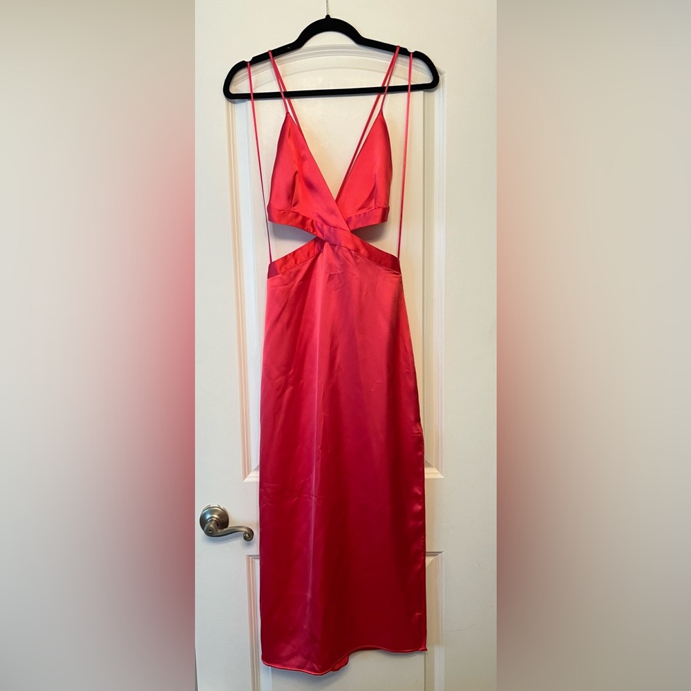 Bright pink Zara midi dress.